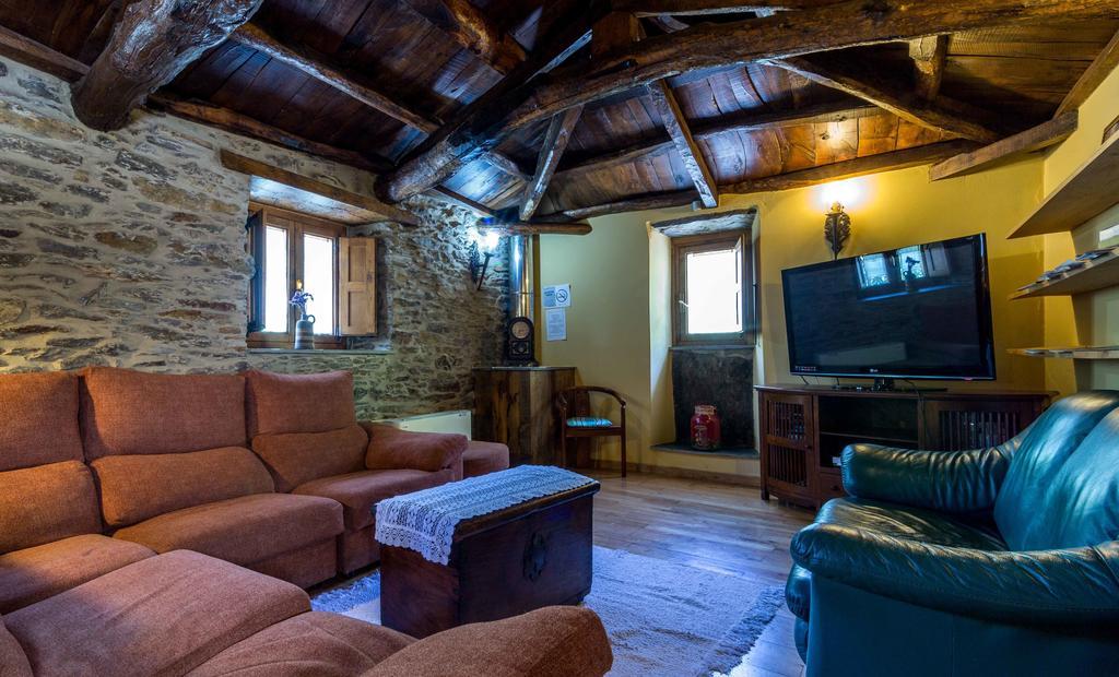 O Muino De Pena Hotel O Pino ภายนอก รูปภาพ